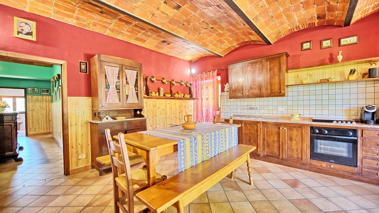 Photo of Bedroom in Lucignano