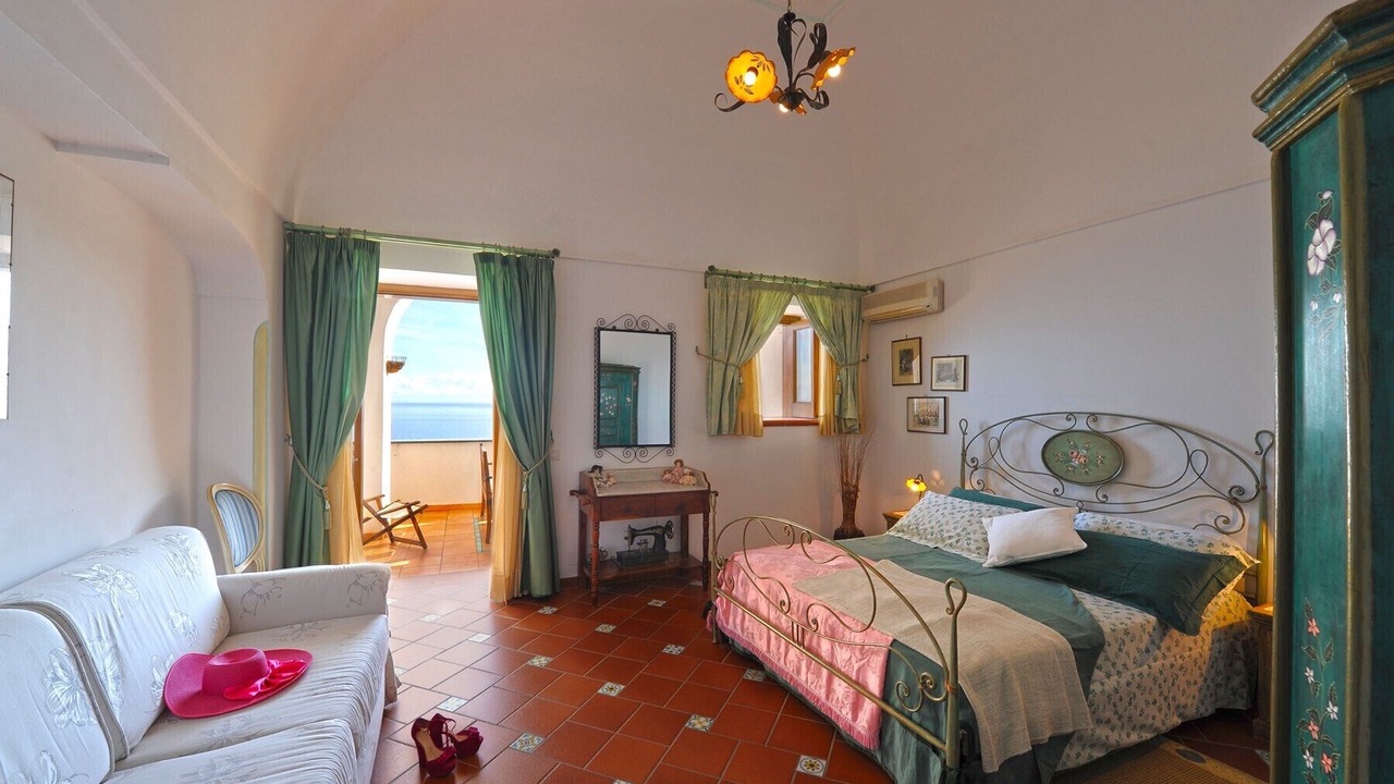 Photo of Bedroom in Praiano
