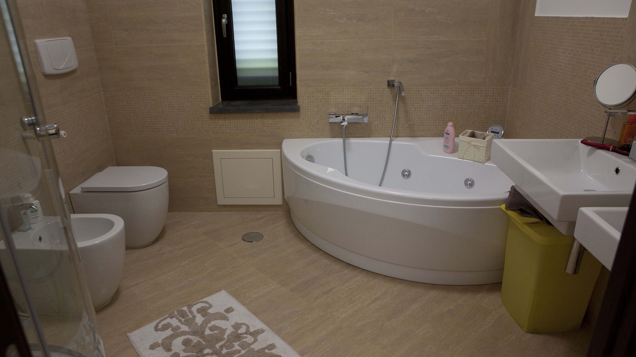 Photo of Bathroom in Fuscaldo
