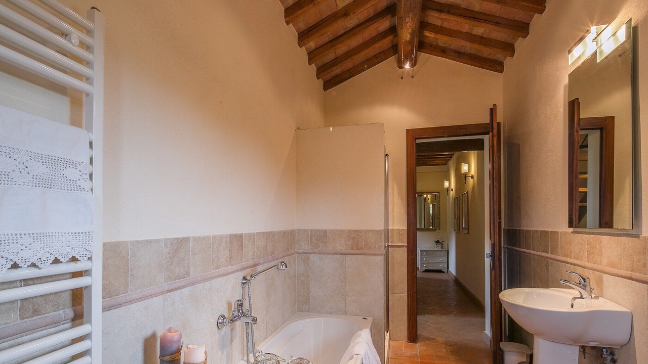 Photo of Bathroom in Ossaia