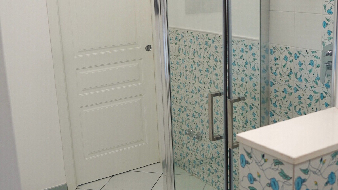Photo of Bathroom in Meta