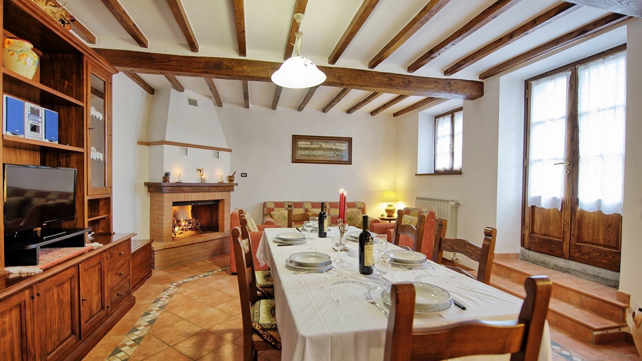 Photo of Livingroom in Portole