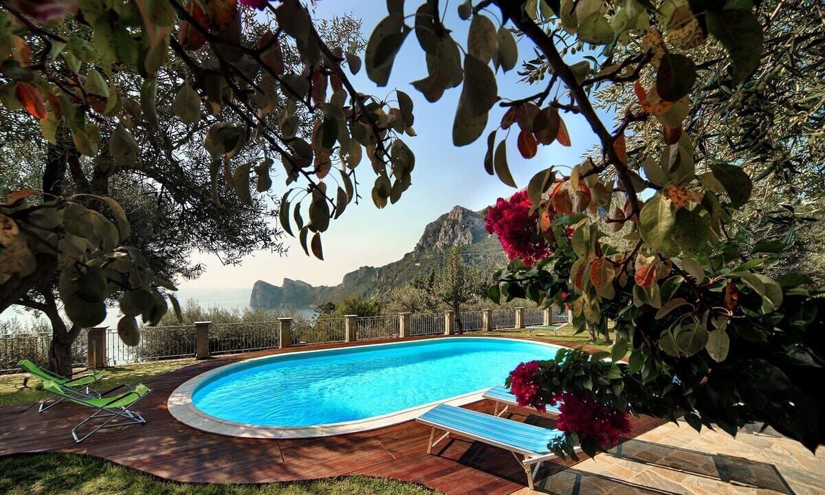 Photo of Outdoor in Sirenuse