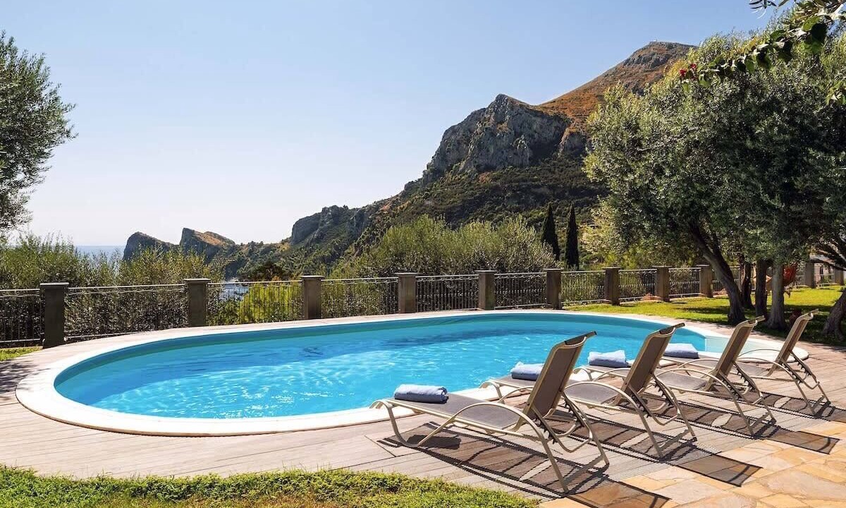 Photo of Outdoor in Sirenuse
