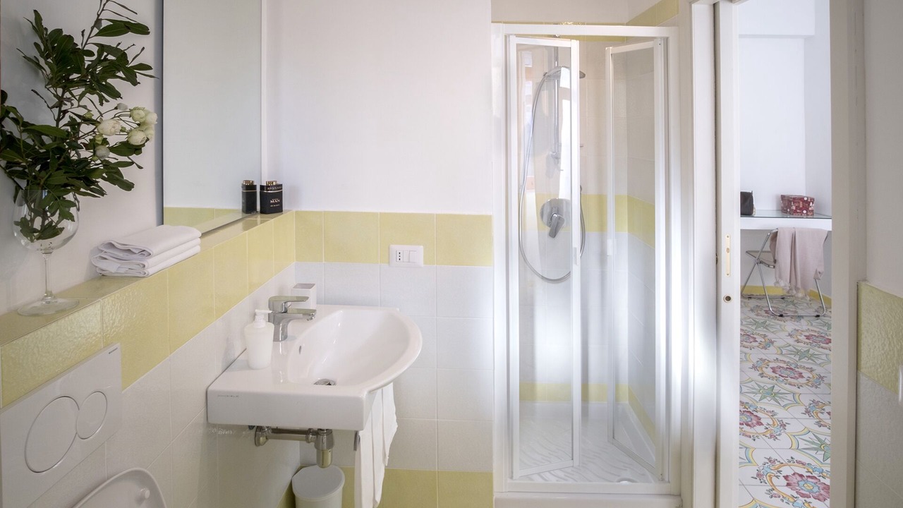 Photo of Bathroom in Sorrento City Centre