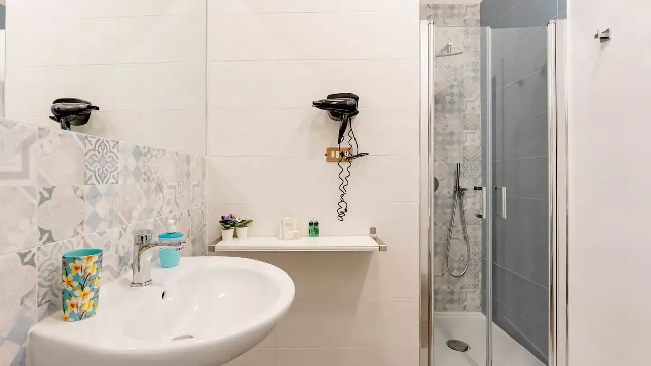 Photo of Bathroom in Chiaia