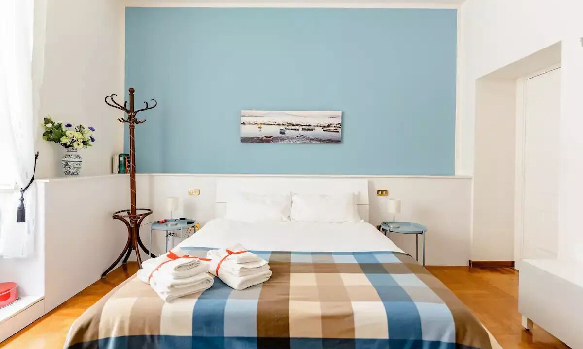 Photo of Bedroom in Chiaia