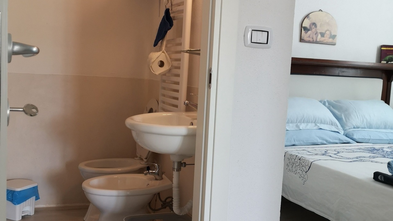 Photo of Bathroom in Cisternino