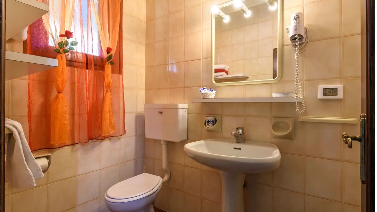 Photo of Bathroom in Castelfranco di Sopra