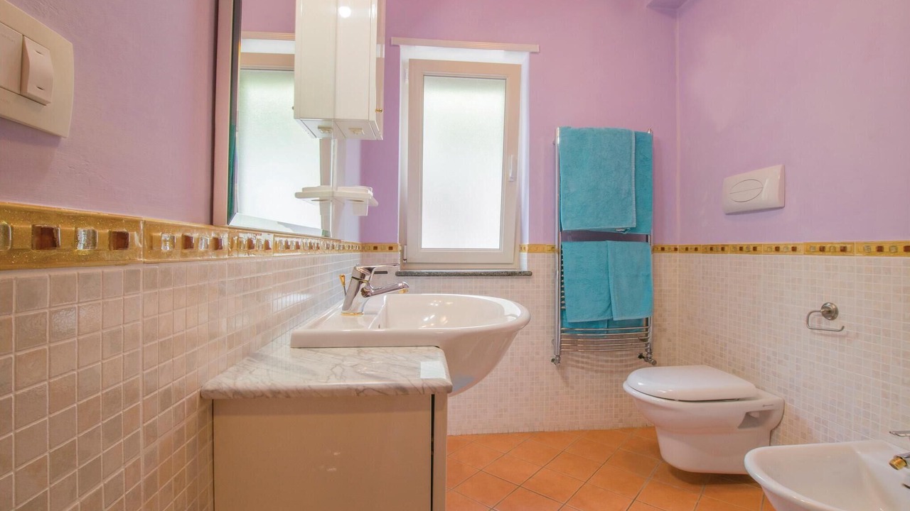 Photo of Bathroom in Tortora