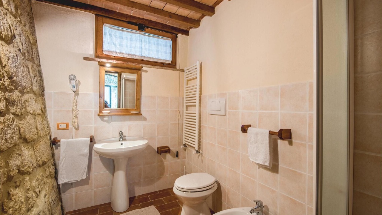 Photo of Bathroom in Cetona