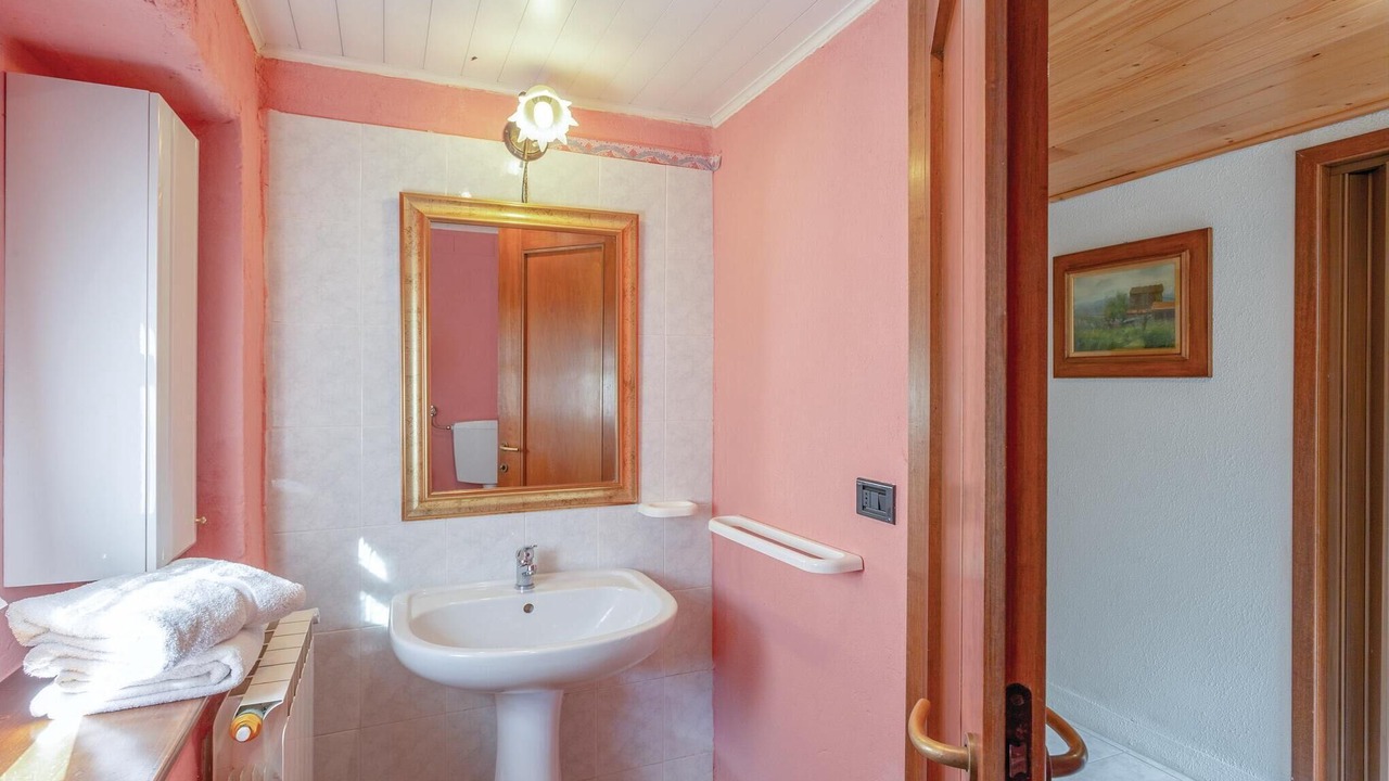 Photo of Bathroom in Castel Focognano