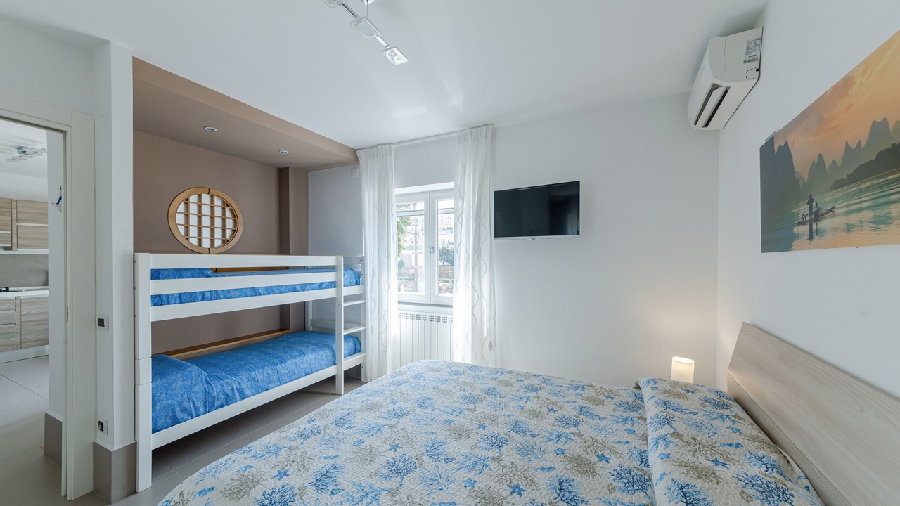 Photo of Bedroom in Pozzuoli