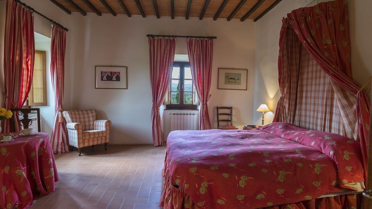 Photo of Bedroom in Arezzo