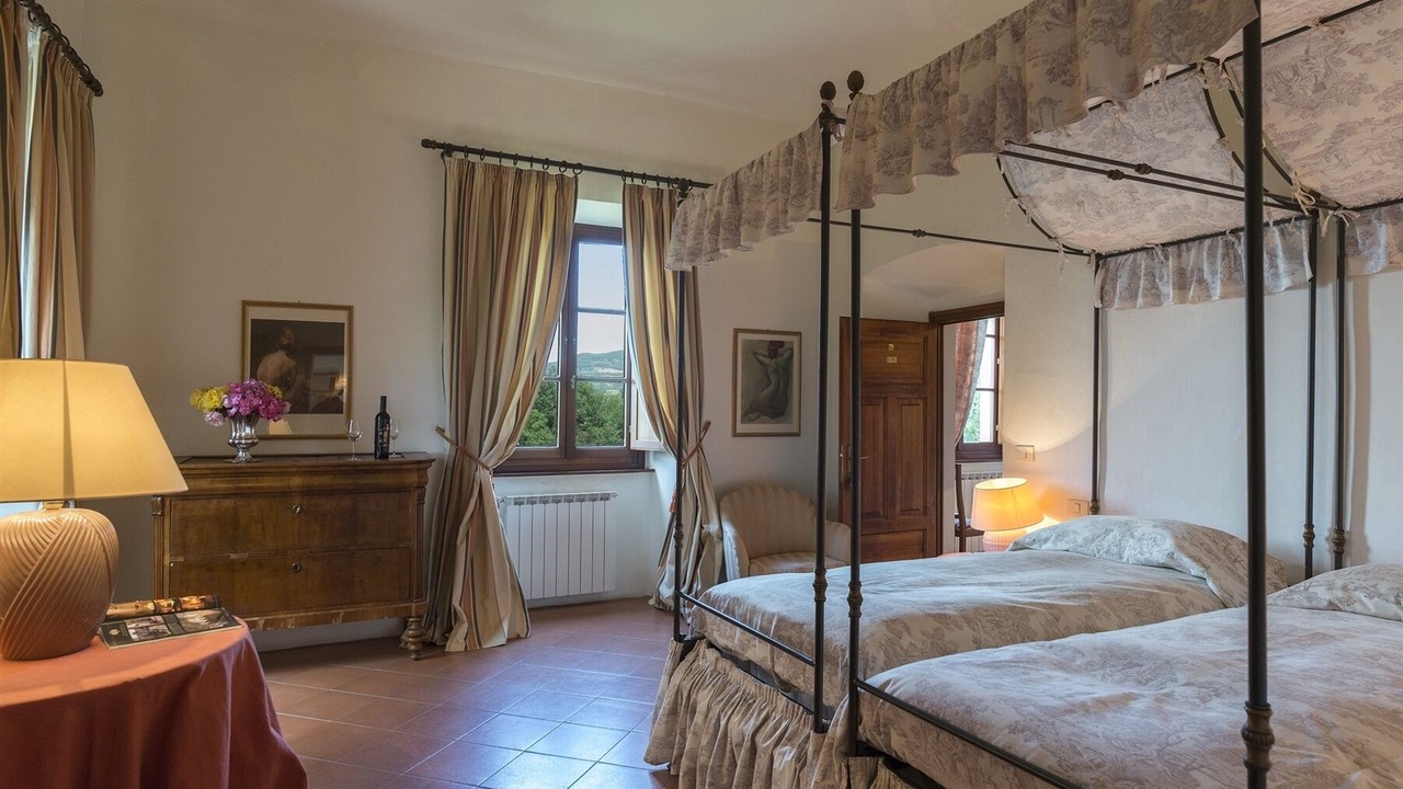 Photo of Bedroom in Arezzo
