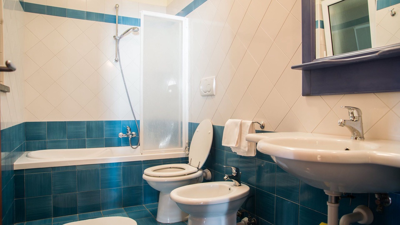 Photo of Bathroom in Succhivo