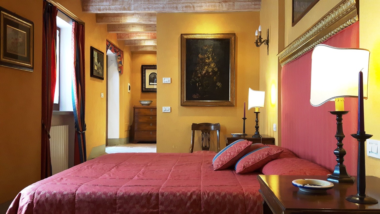 Photo of Bedroom in Castel Focognano