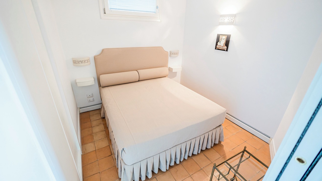 Photo of Bedroom in Raito