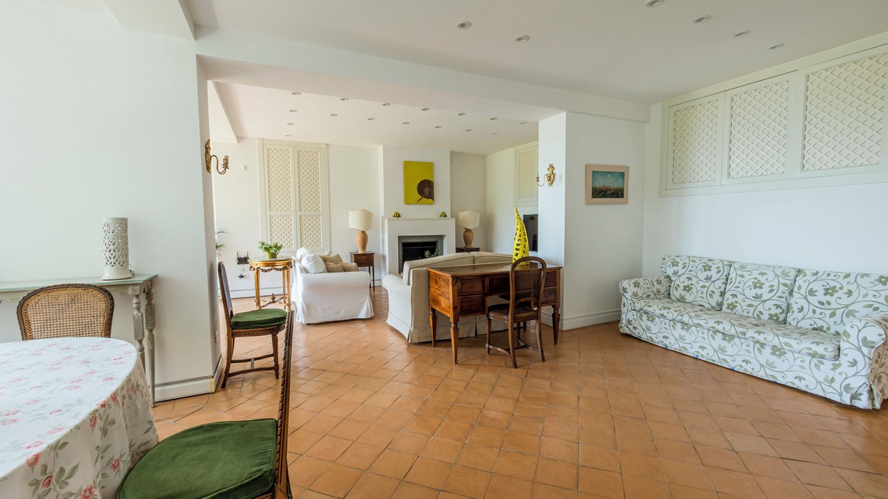 Photo of Livingroom in Raito