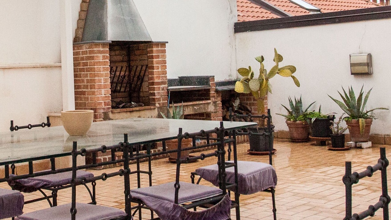 Photo of Outdoor in Locri