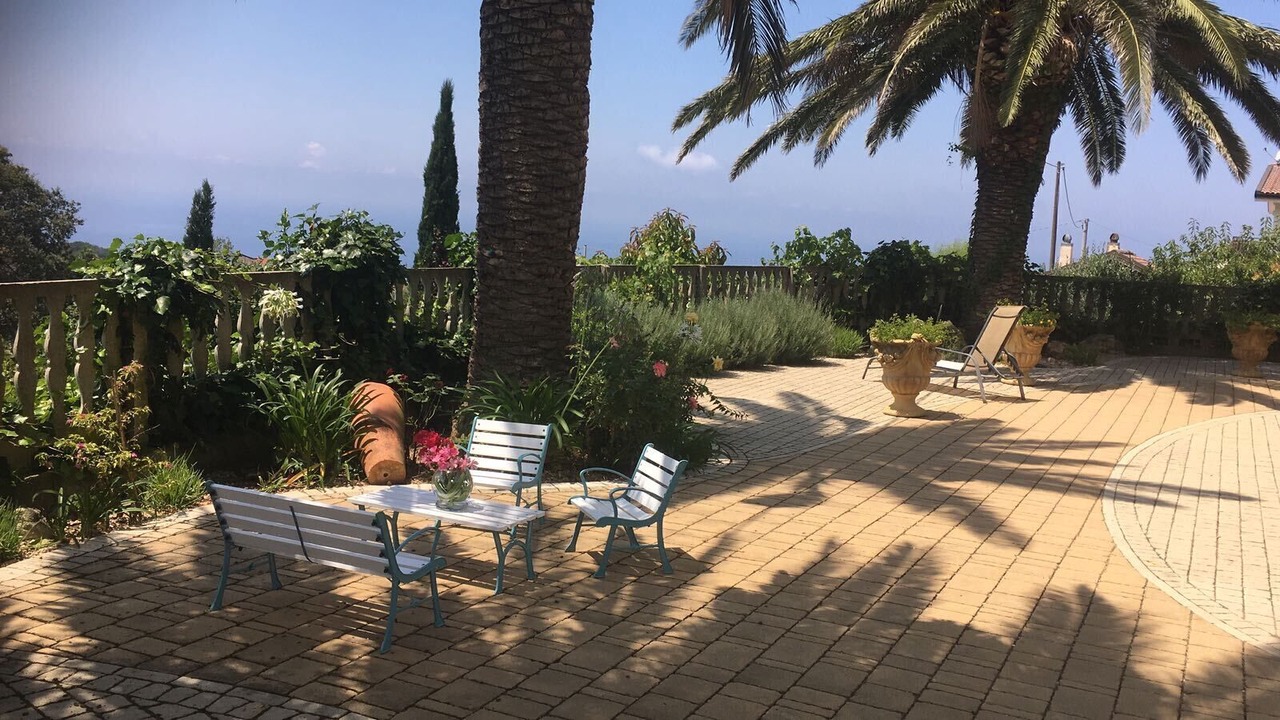 Photo of Patio Balcony in San Lucido