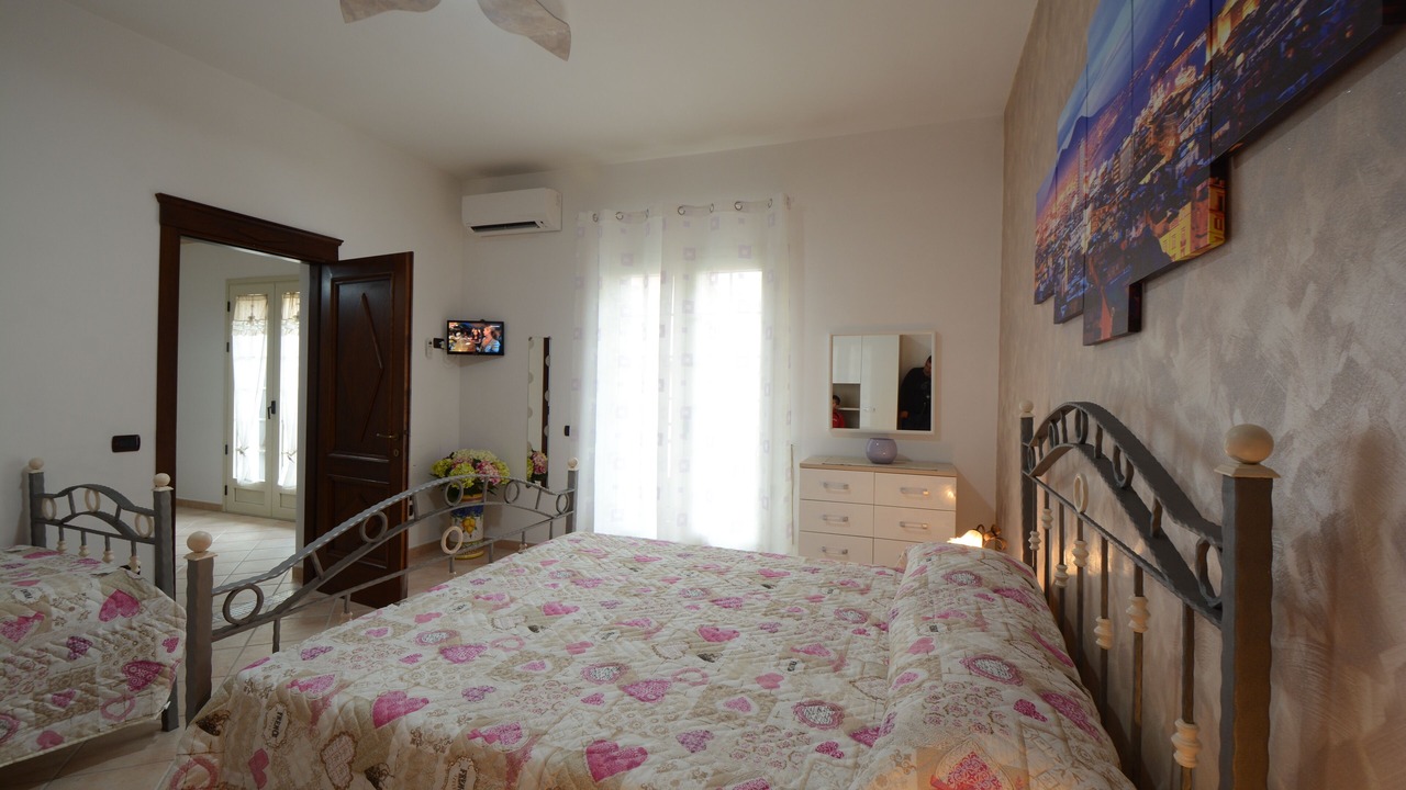 Photo of Bedroom in Piazza-Tralia-Pendolo