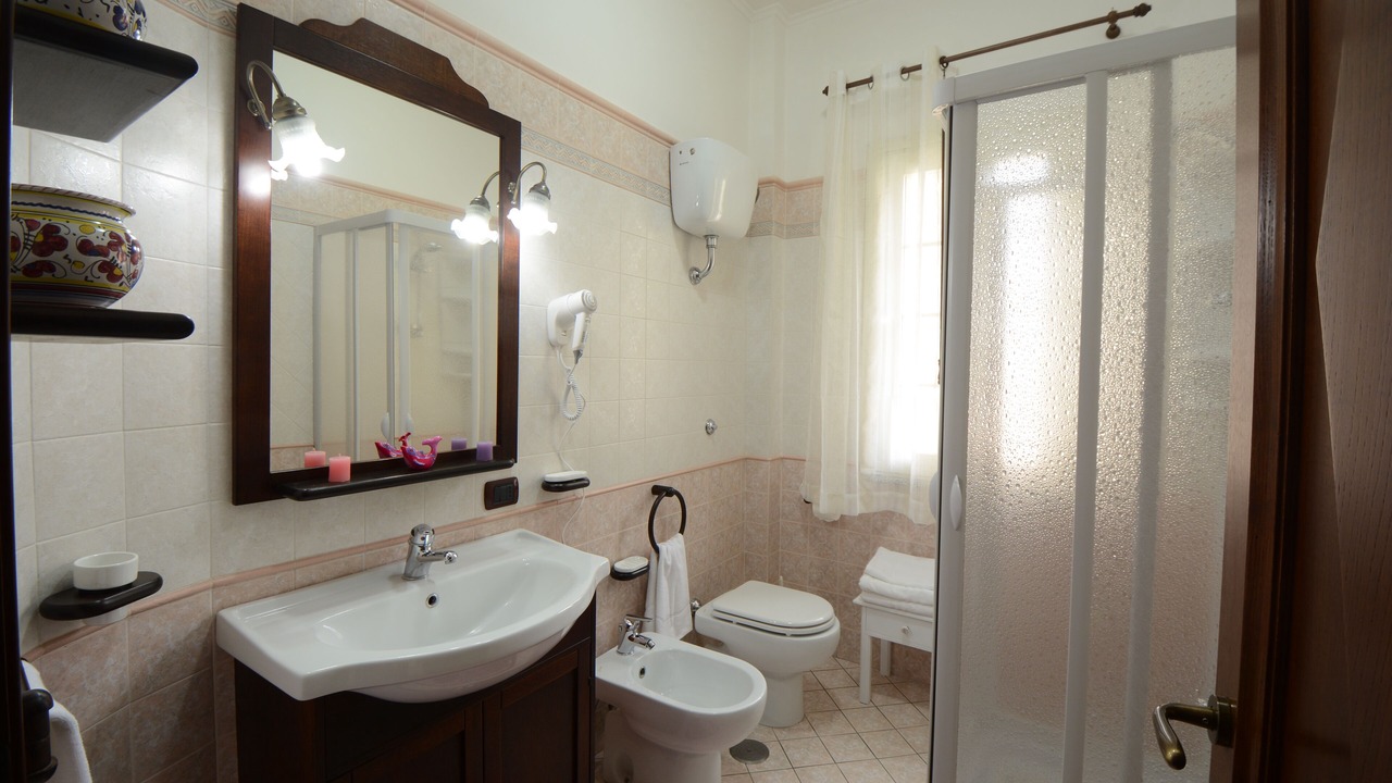 Photo of Bathroom in Piazza-Tralia-Pendolo