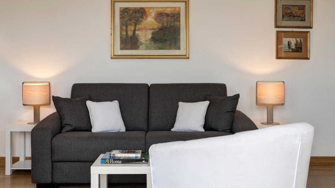 Photo of Livingroom in Quartiere XIII Aurelio