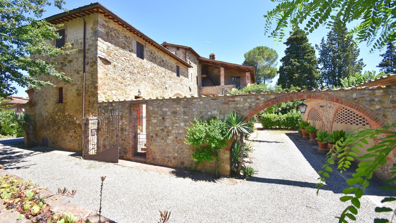 Photo of Outdoor in Villa Parigini