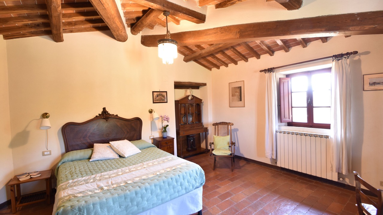 Photo of Bedroom in Villa Parigini