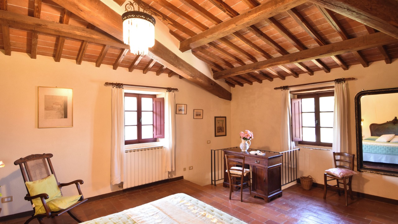Photo of Bedroom in Villa Parigini