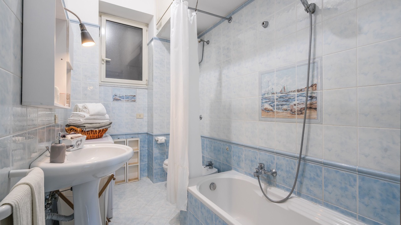 Photo of Bathroom in Sorrento Historic Centre