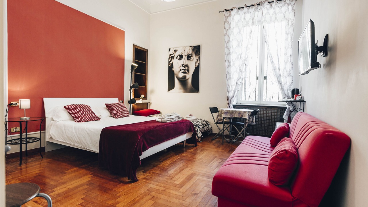Photo of Bedroom in Chiaia