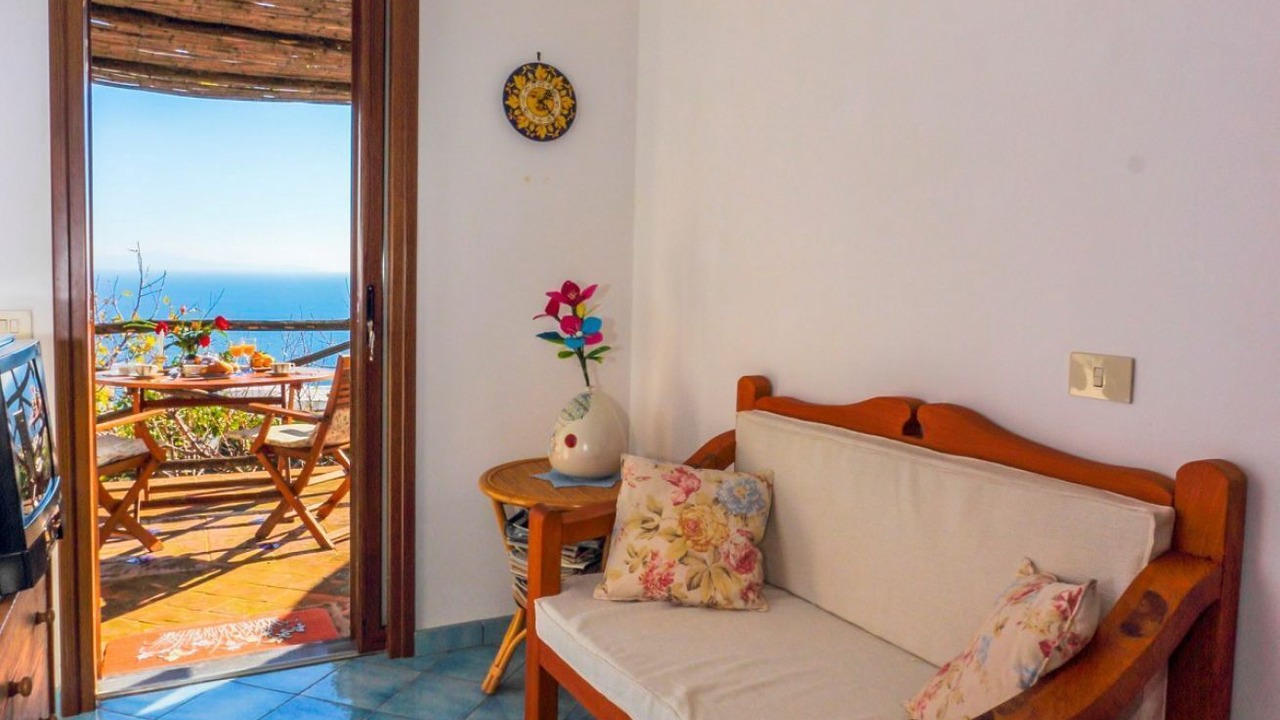 Photo of Livingroom in Praiano