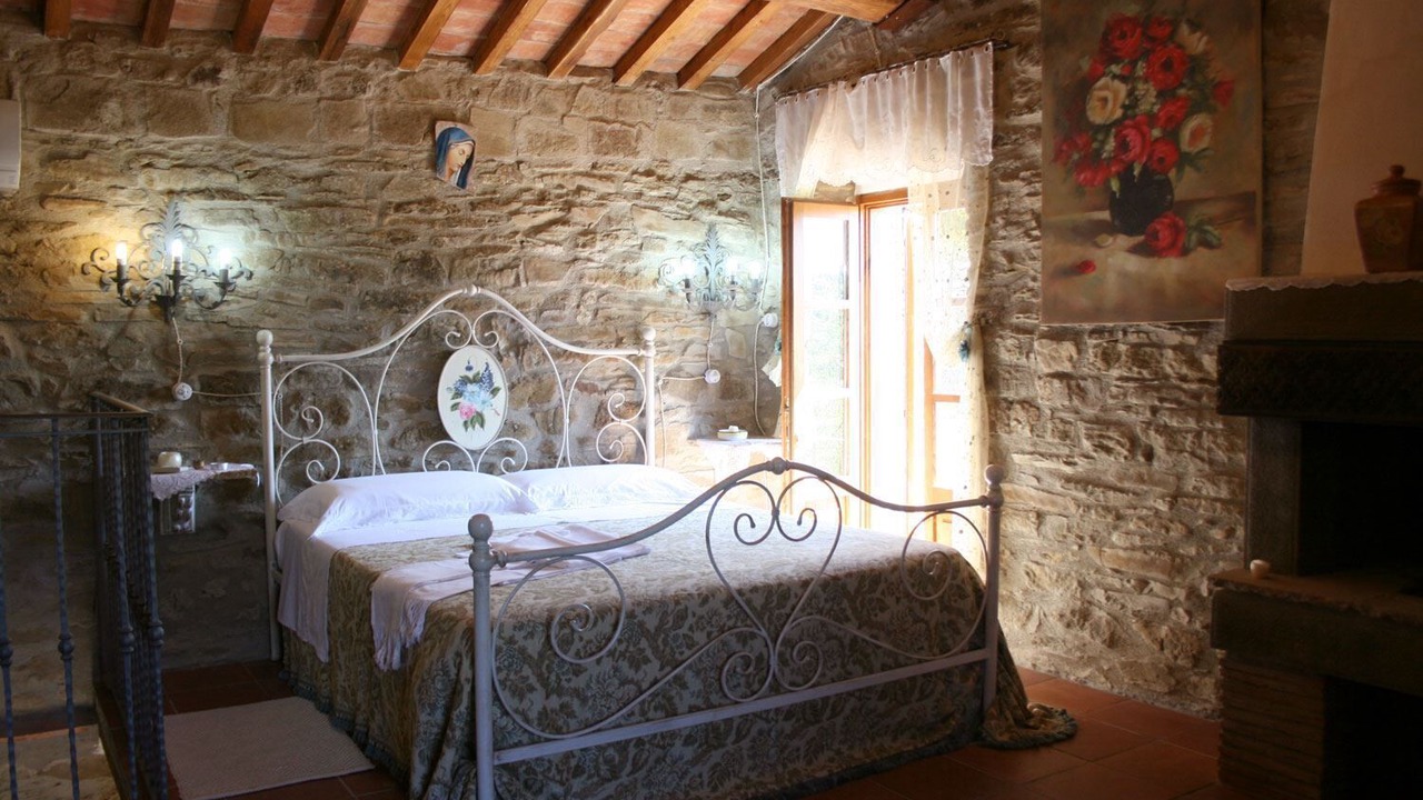 Photo of Bedroom in Subbiano