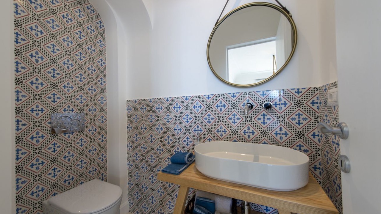Photo of Bathroom in Laurito