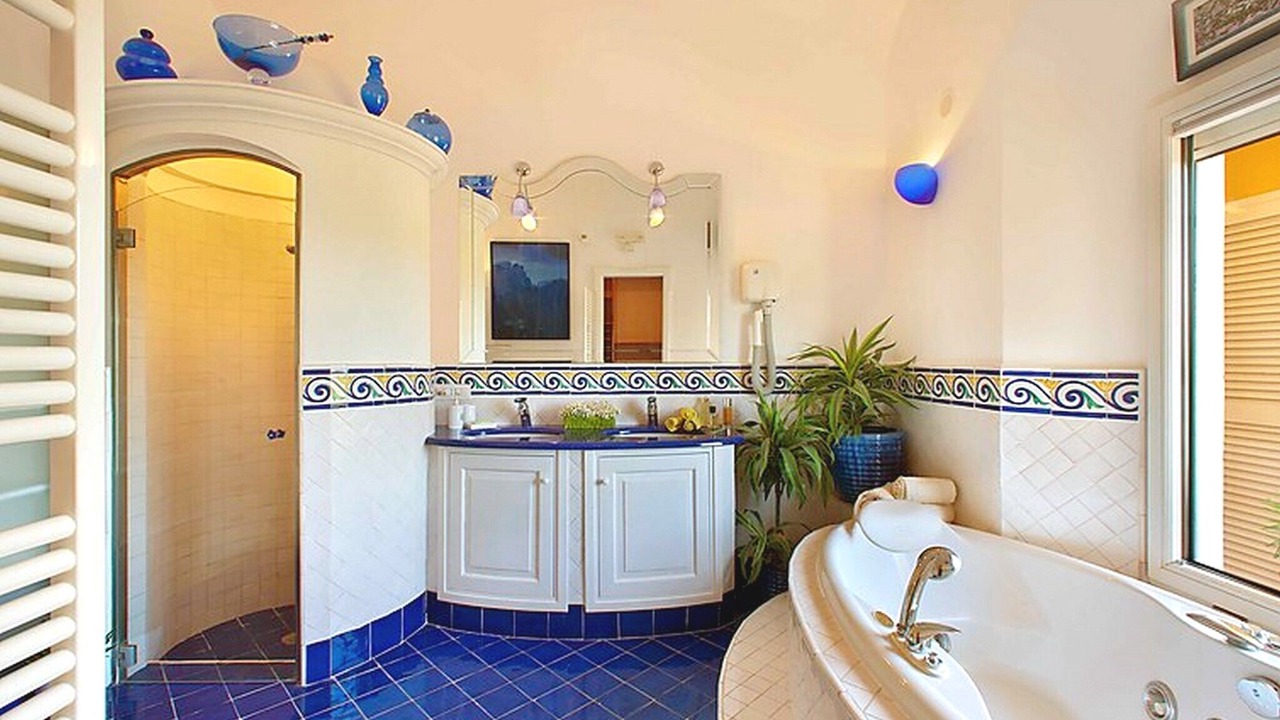Photo of Bathroom in Meta