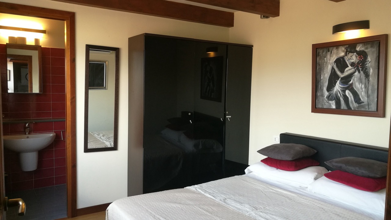 Photo of Bedroom in Sulmona