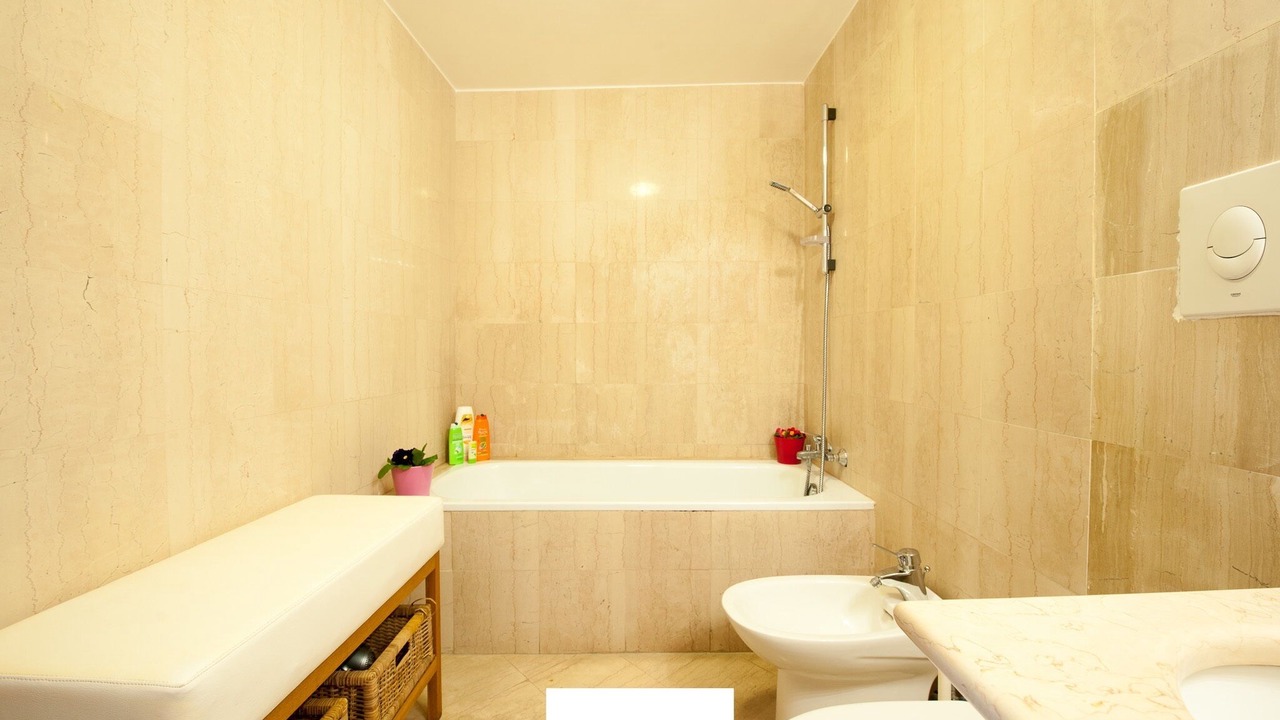 Photo of Bathroom in Historical Center