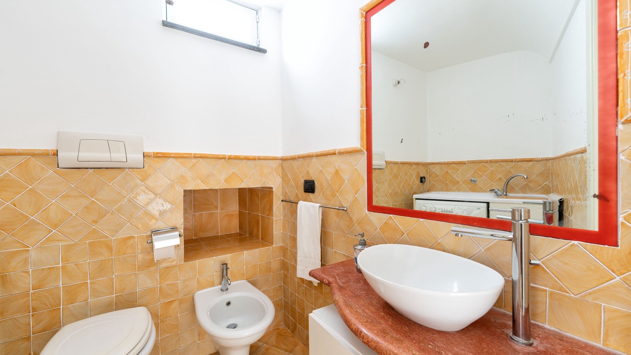 Photo of Bathroom in Atrani