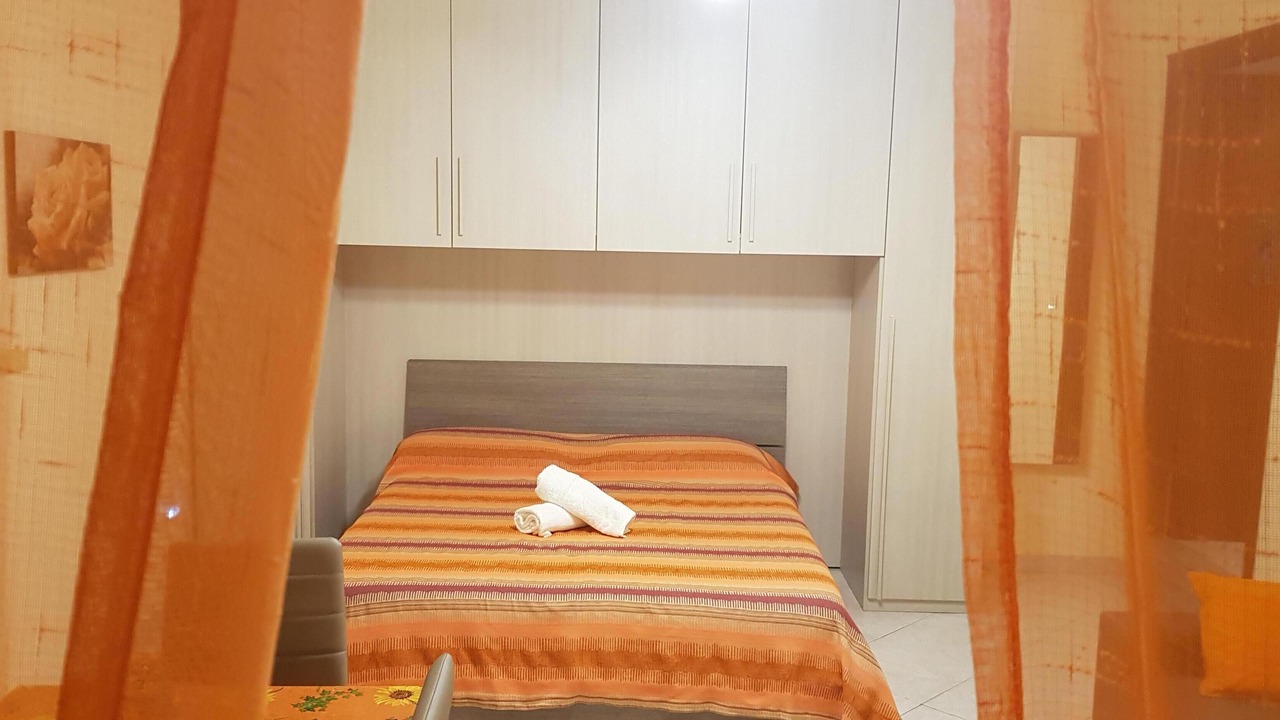 Photo of Bedroom in Naples City Centre
