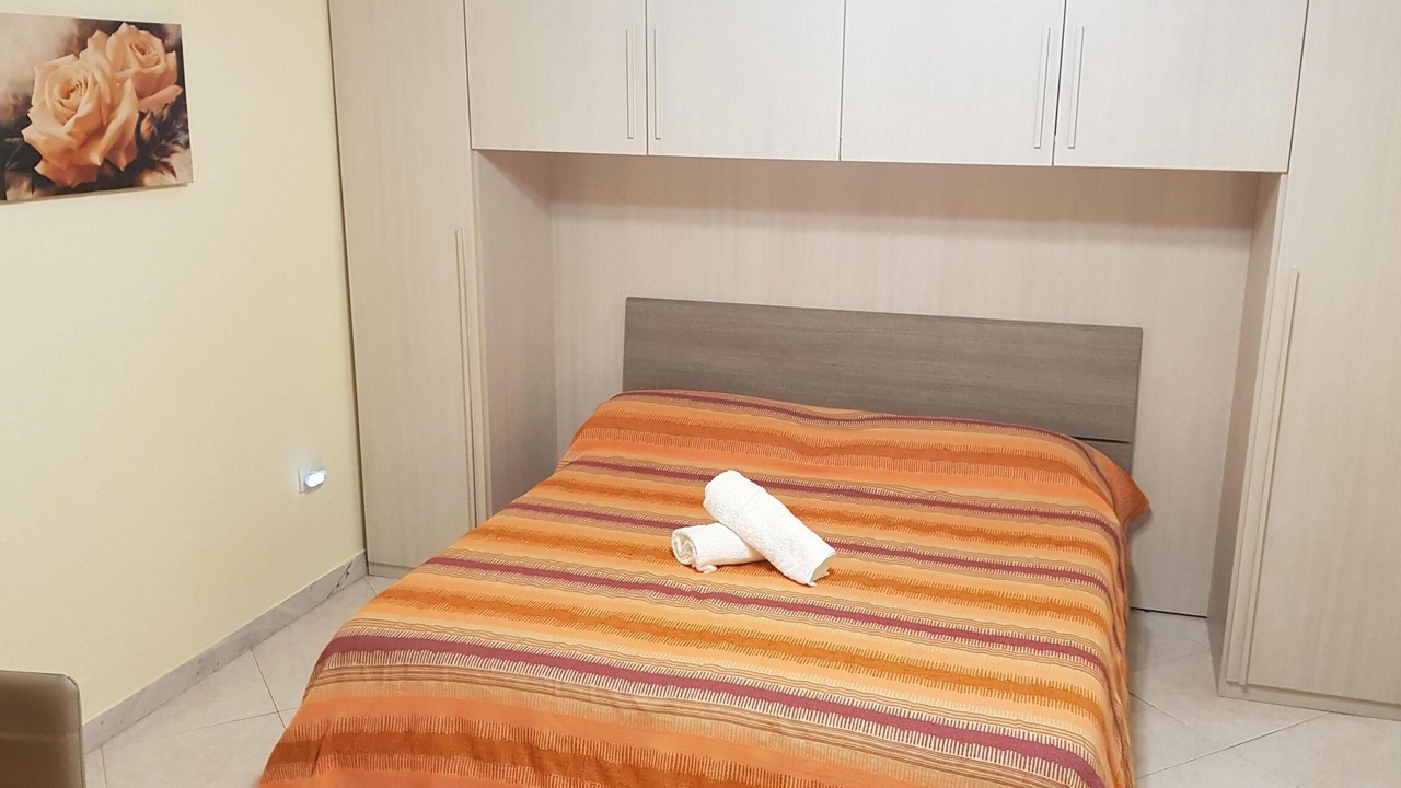 Photo of Bedroom in Naples City Centre
