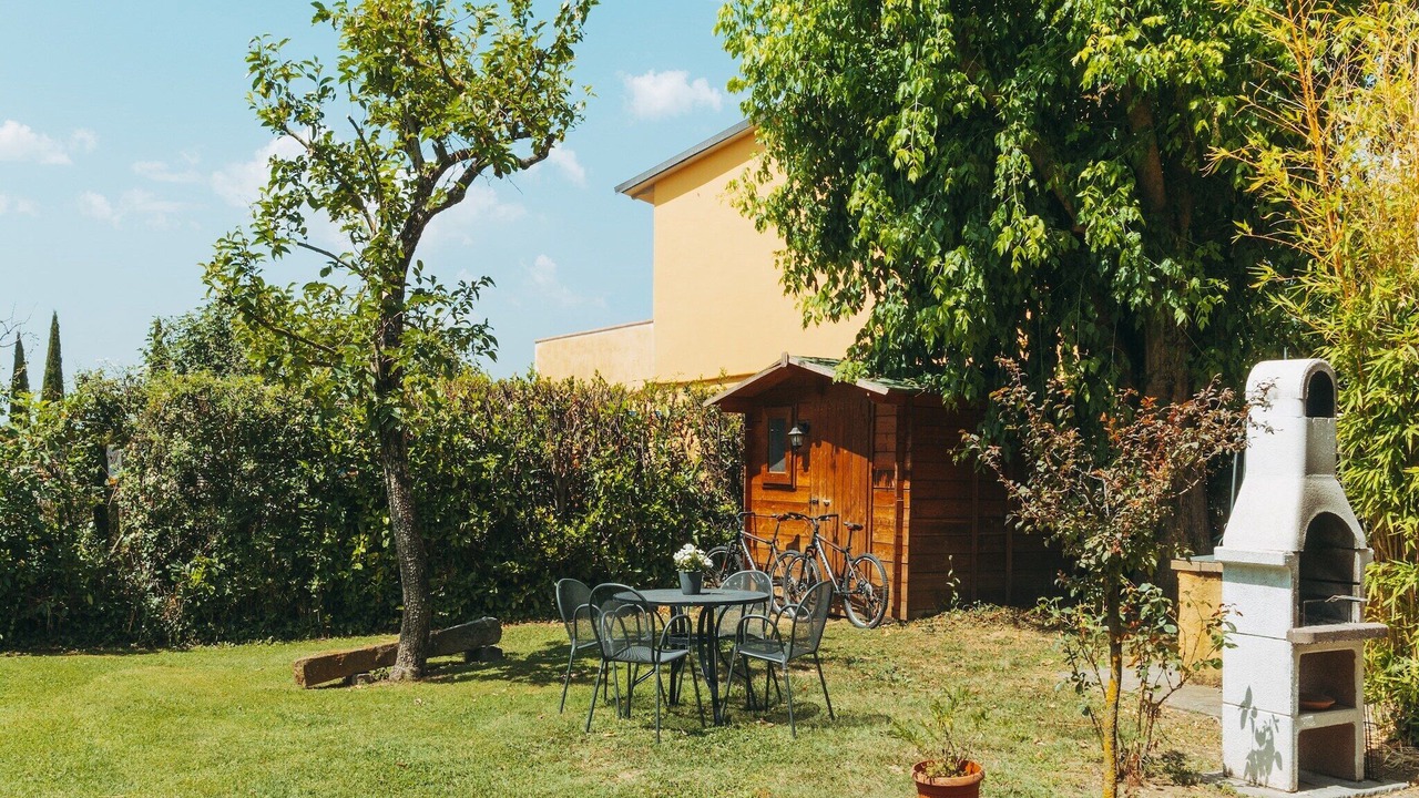 Photo of Outdoor in Camucia