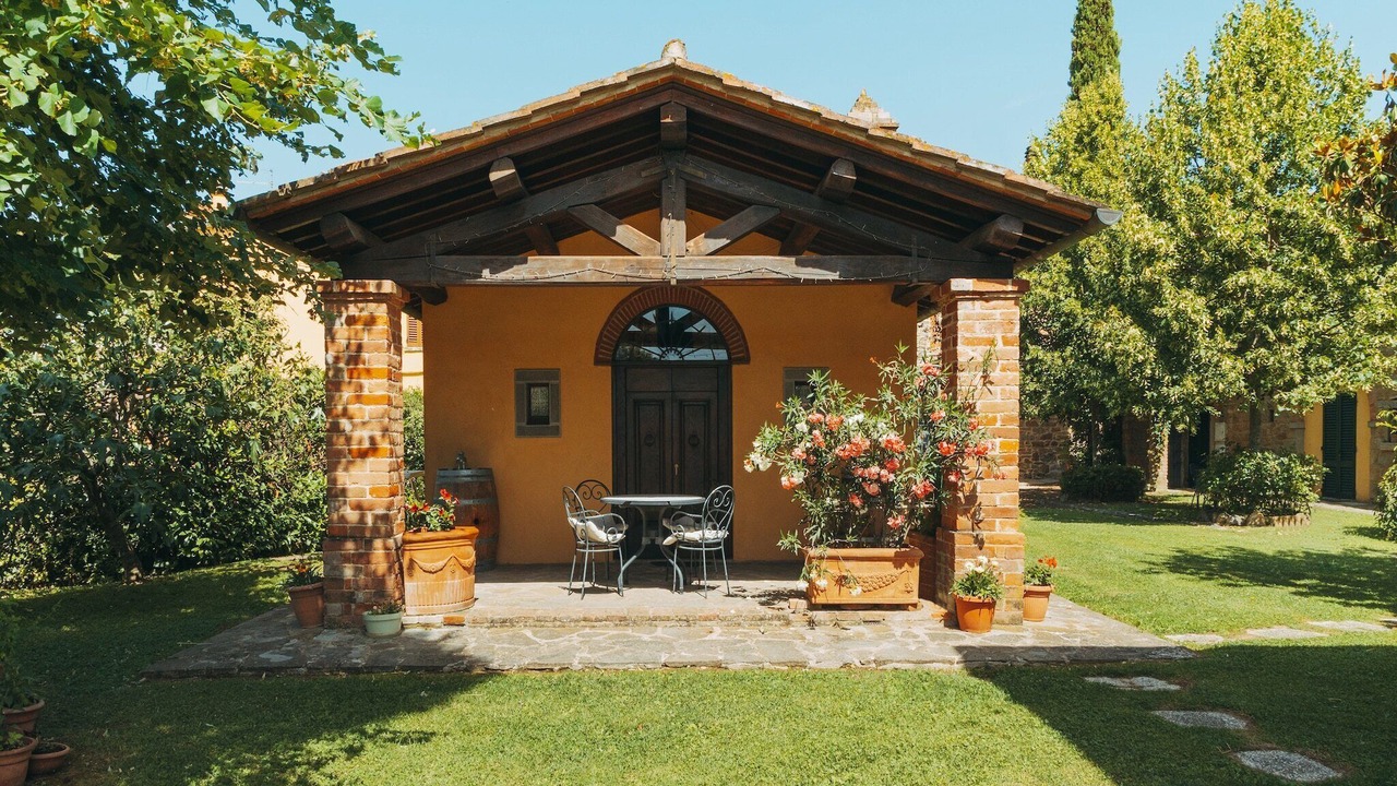 Photo of Outdoor in Camucia