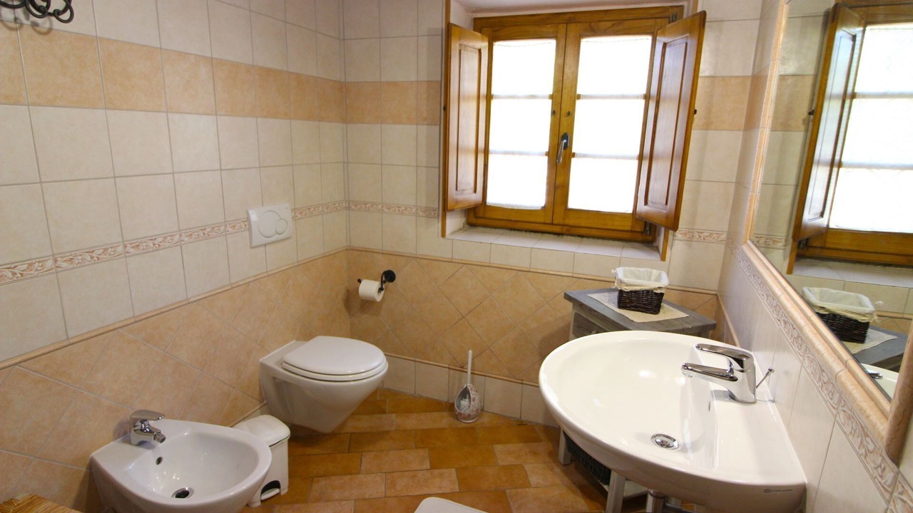Photo of Bathroom in Castiglion Fibocchi