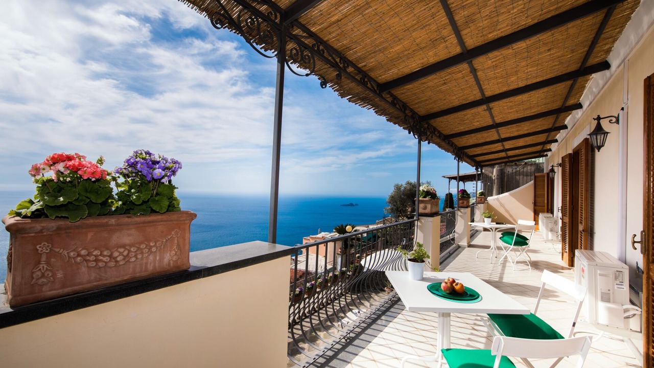 Photo of Patio Balcony in Path of the Gods