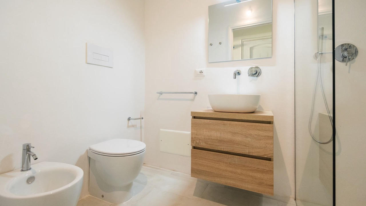 Photo of Bathroom in Baia Caddinas