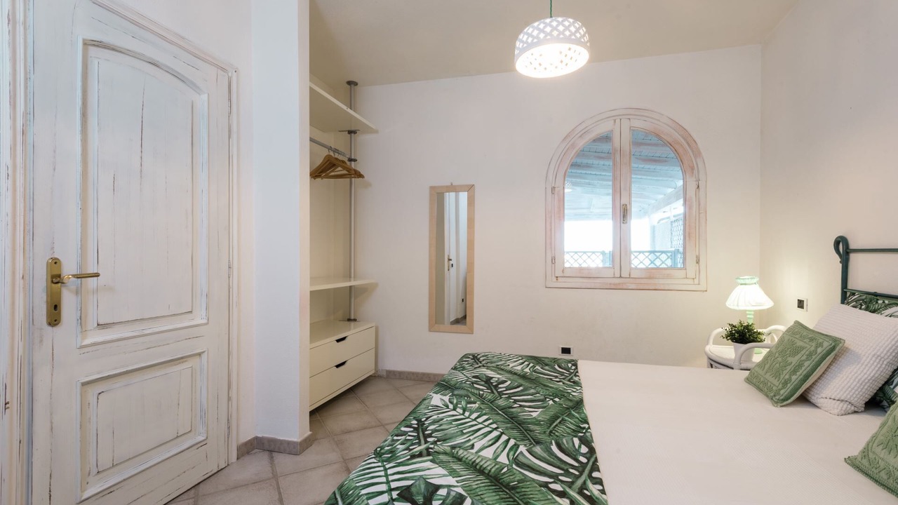 Photo of Bedroom in Baia Caddinas