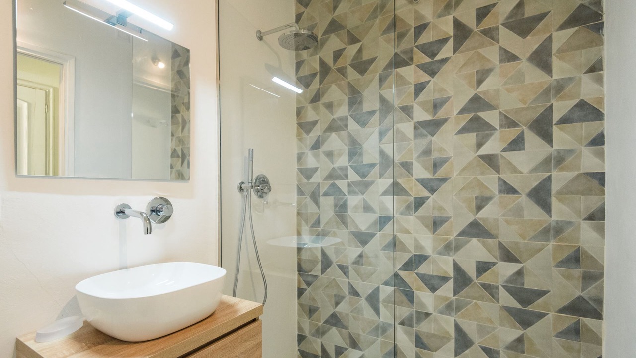 Photo of Bathroom in Baia Caddinas