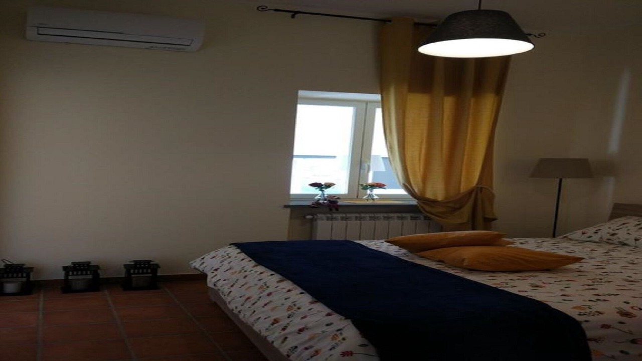 Photo of Bedroom in Naples City Centre